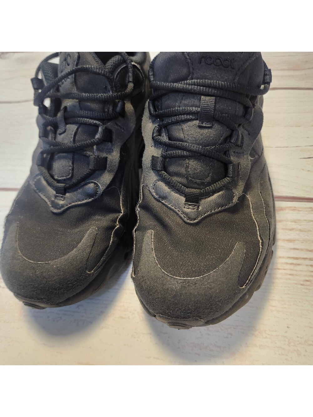Nike Air Max 270 Black Athletic Sneakers Size 5.5Y - Picture 2 of 12